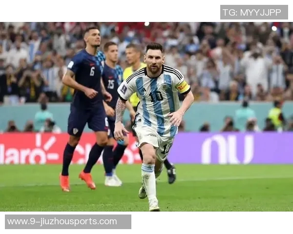 瓜迪奥拉曾言梅西助力阿根廷争夺世界杯荣耀的20年回顾