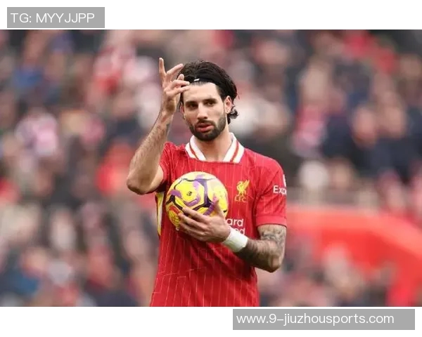 索博斯洛伊在欧冠对法兰克福的带球推进创单场纪录39次