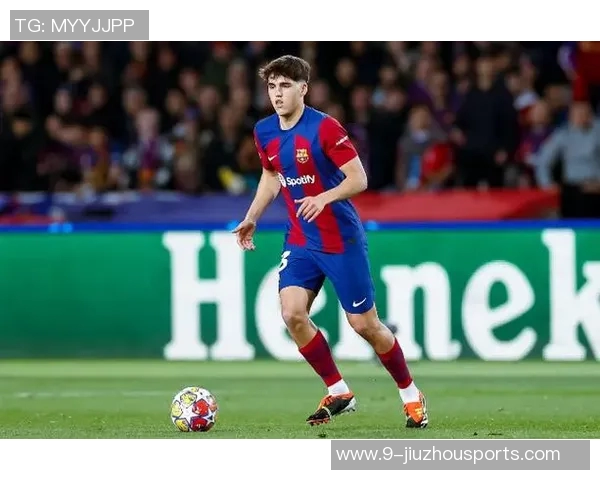 德比战前最后一练弗里克库巴西伯纳尔齐聚训练场备战